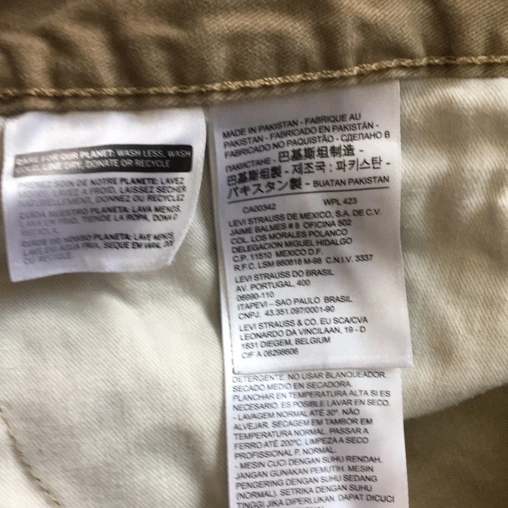 Levi’s 505 Classic Regular Straight Leg Jeans Tan 34 Waist